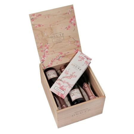 Champagne Deutz Deutz Rosé Sakura Limited Edition in Wooden Case